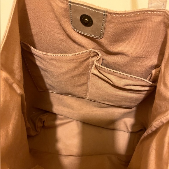 Able Leather Tote - Picture 3 of 4